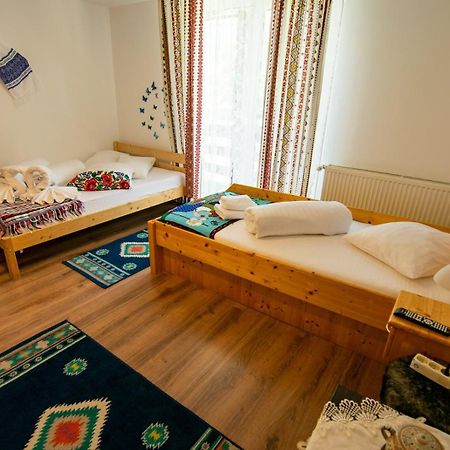 Lacrima Izei Villa Izaszacsal Kültér fotó